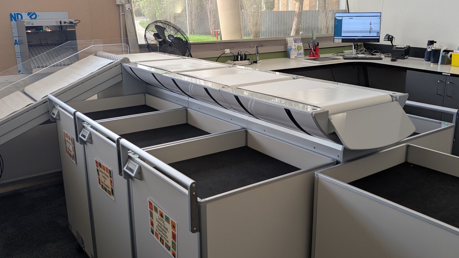 New Arcus AMHS Machine at Mill Park Library - Arcus Library RFID Solutions